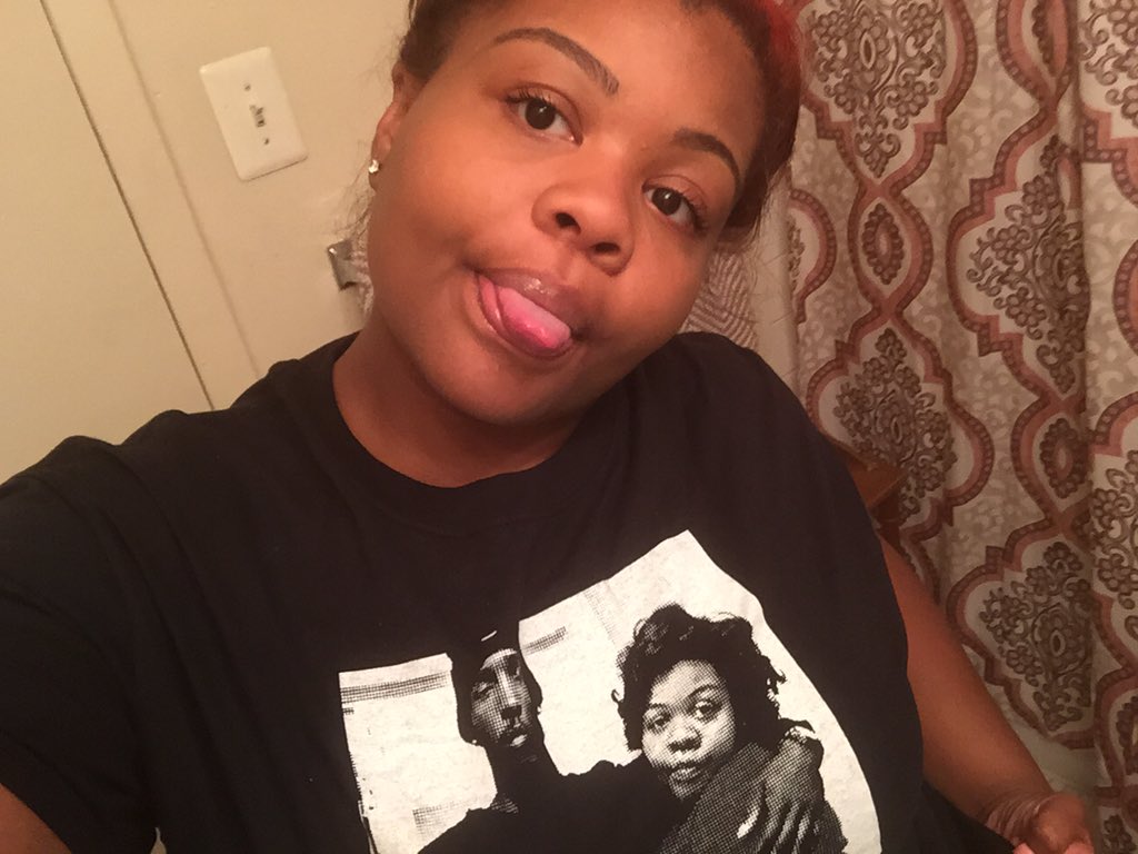 TotallyTaylor_'s tweet photo. The fuel to my fire, the up when i'm down. Be feeling like i'm dying when my baby not around 😫❤️ https://t.co/VLq5epVPur