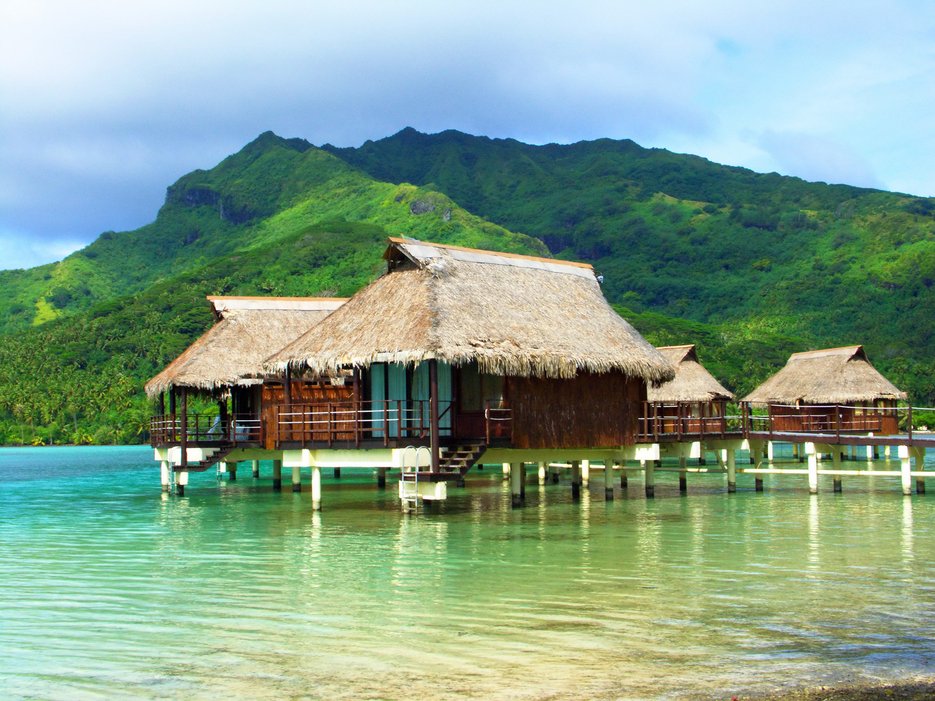 CNTraveler's tweet photo. In need of a beach getaway already? These are the top 20 islands in the world https://t.co/pa7bxD8zzC #RCA2015 https://t.co/i4sdBPzX6o