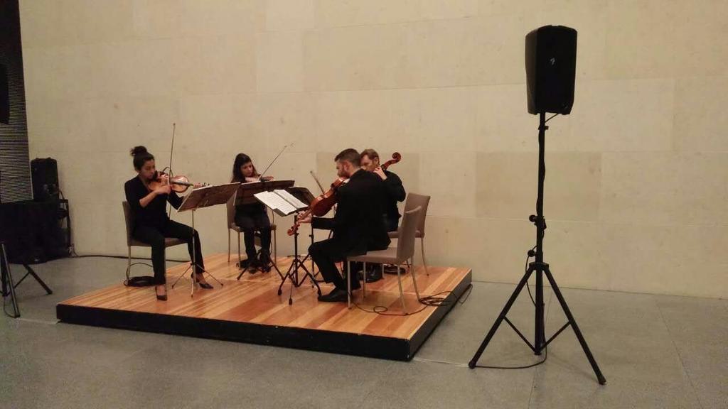 DavidLu12's tweet photo. Great exhibition #ClassDistinctions #MFADutch @mfaboston https://t.co/6QRHLnQpO7