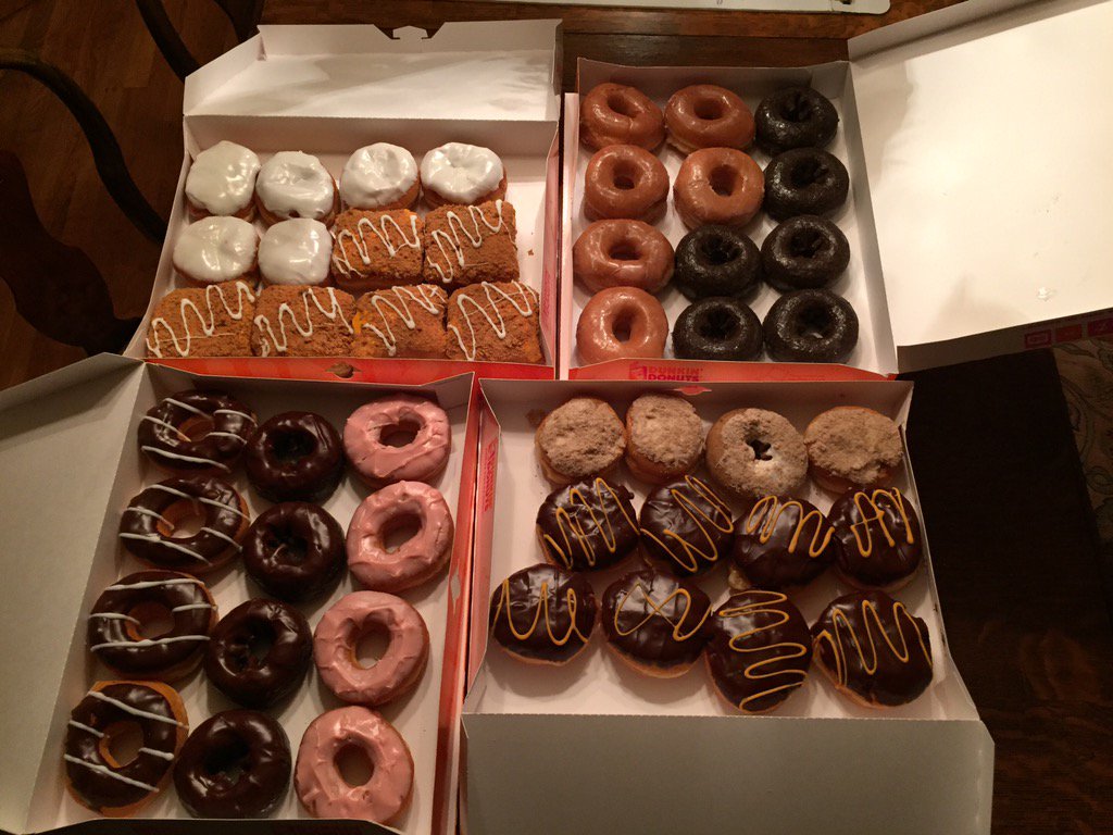 stillstandingMH's tweet photo. If you love Dunk Donuts, this is an easy decision. Bring 3$ tomorrow, accepting money up till 11:30! https://t.co/fOiSRHIQsq