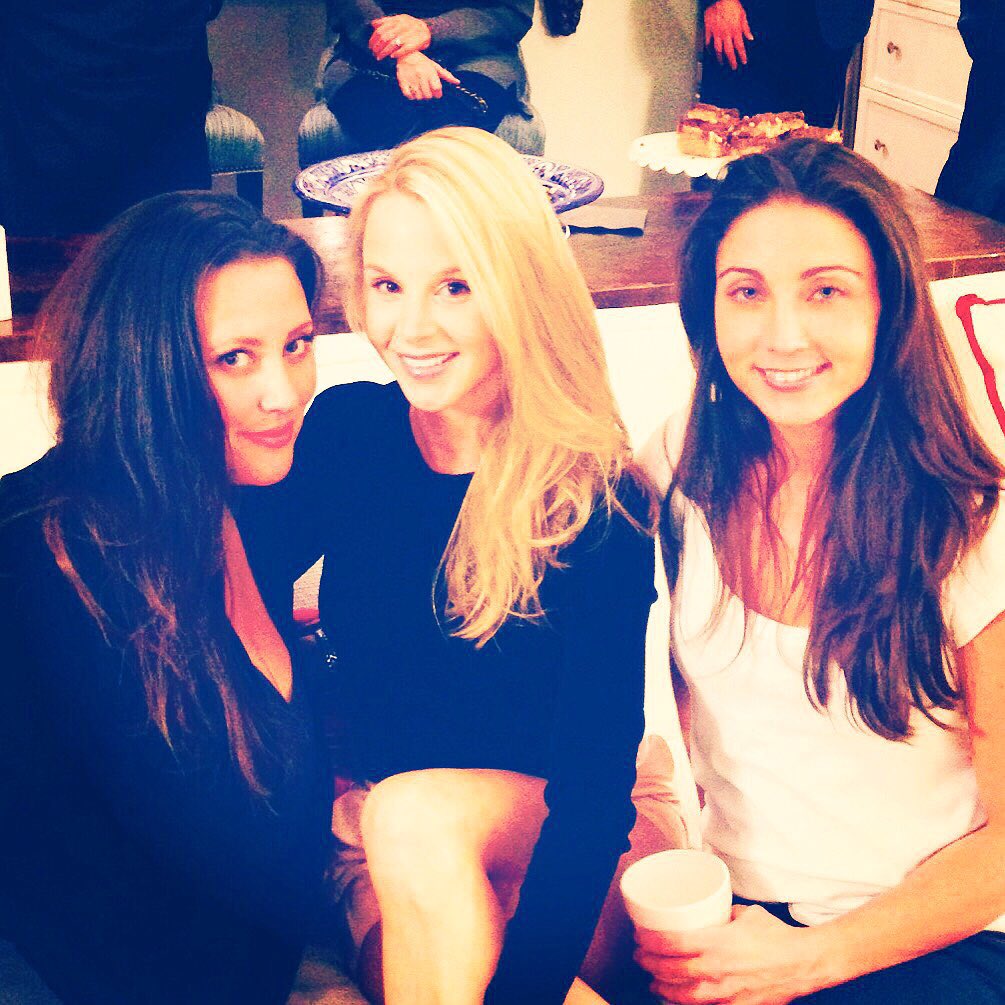 MaryPadian's tweet photo. Friends Forever! @danielledaboub #bff #grateful4friends #marysfinds https://t.co/6IBYPGF4Tx