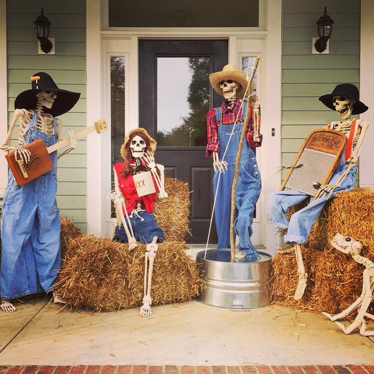 BaxterSkeletons's tweet photo. The Bone Family Jug Band played on the ol' porch today #baxterskeletons #diy #DIYHalloween #funnyhalloween https://t.co/6UVeZuQYta