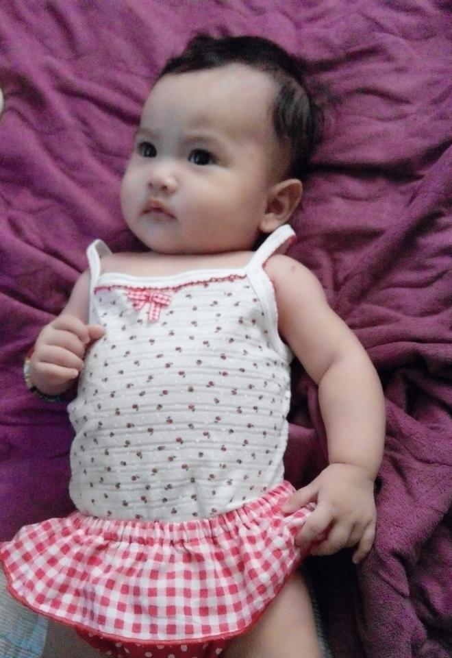 AdvenShella's tweet photo. She is soooo adorable
# my living doll 
#mom and dads princess https://t.co/qP1CzAnYvv