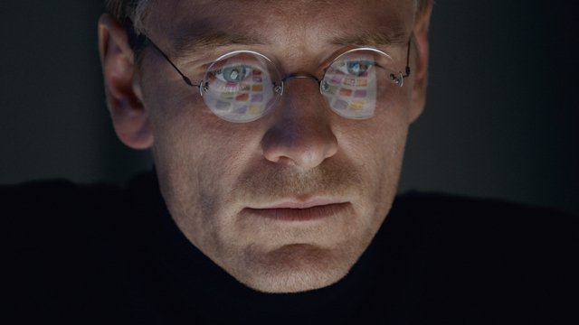 Variety's tweet image. 'Steve Jobs' Bombs: What Went Wrong With the Apple Drama bit.ly/1N1h8zd