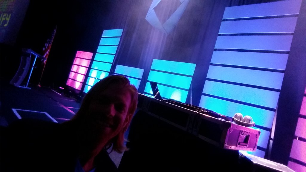 cybis's tweet photo. #wadeca who's ready to #amplify tonight!!?  #cybis https://t.co/7qHOndmNS3