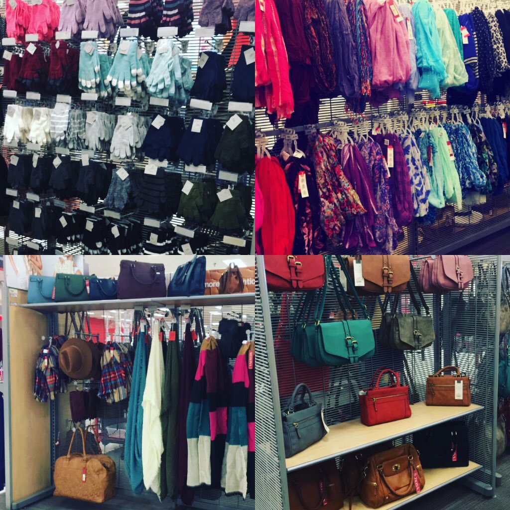 WhitneyHernan20's tweet photo. Accessories is looking AMAZING! ❤️🎯😊👍🏽 #OneStoreOneGoal #BestTeamEver #BestStoreEver #771 https://t.co/7mUtBJjZzW