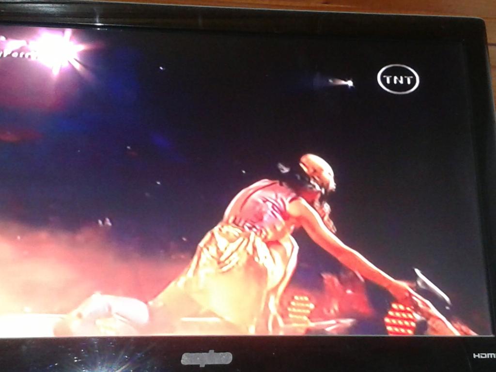 Ari_BullockerOk's tweet photo. #KatyPerryTNT  #PrismaticWorldTourTNT  ❤💞💖😍💟👸 https://t.co/fM2KrwRjdx