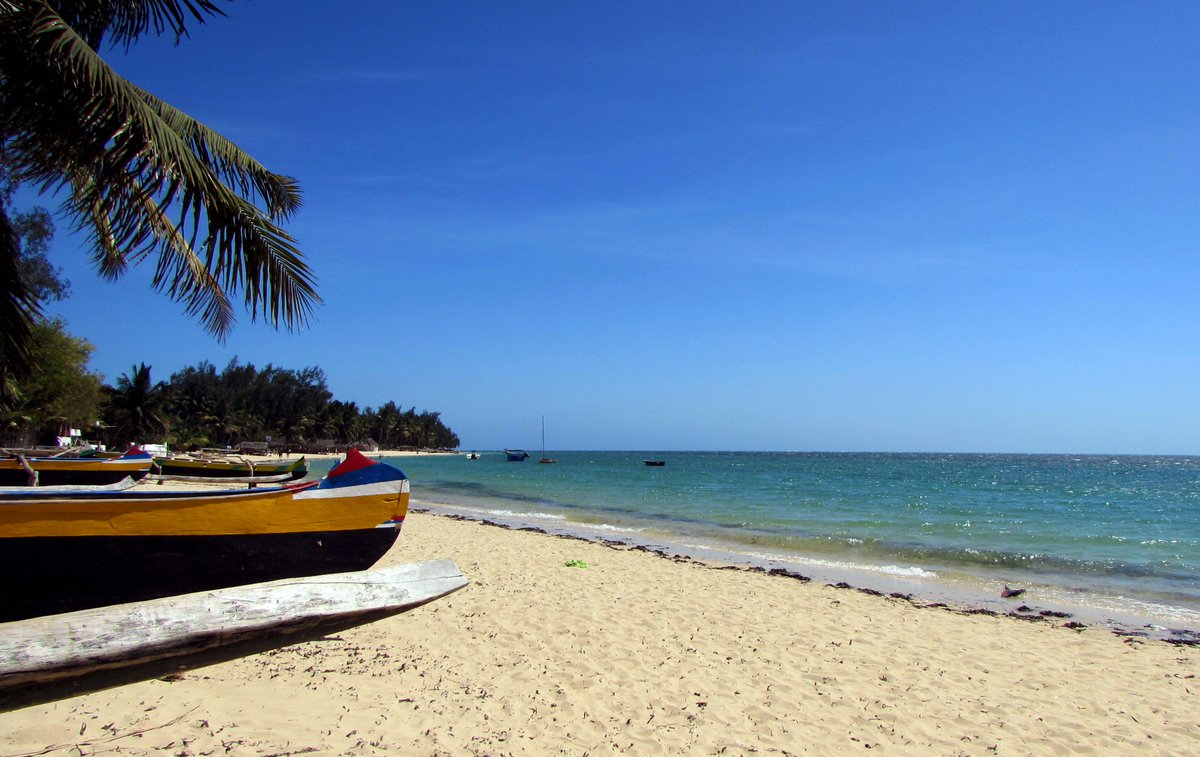 veztival's tweet photo. Bonjour! Les promotions continuent chez nos partenaires pour vous permettre de visiter ces belles plages de Mandily! https://t.co/lPb1cCJw6T
