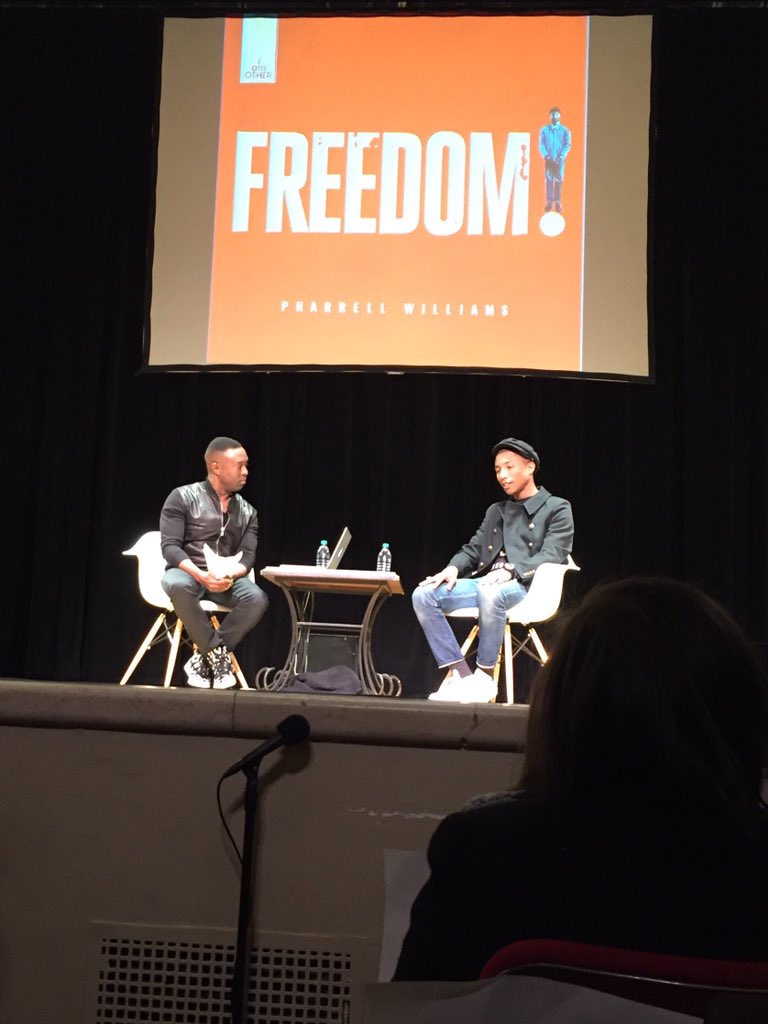 ImClaireHawkins's tweet photo. My school is alright, I guess.
#PharrellNYU @CliveDavisInst https://t.co/W9oYB13t8l