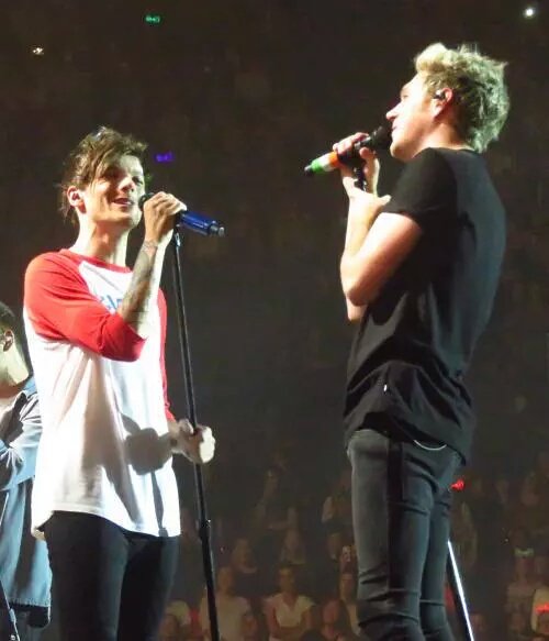 Louis_Caps's tweet photo. Con la teñida más linda😊😂💖 https://t.co/v4BtoAOE3M