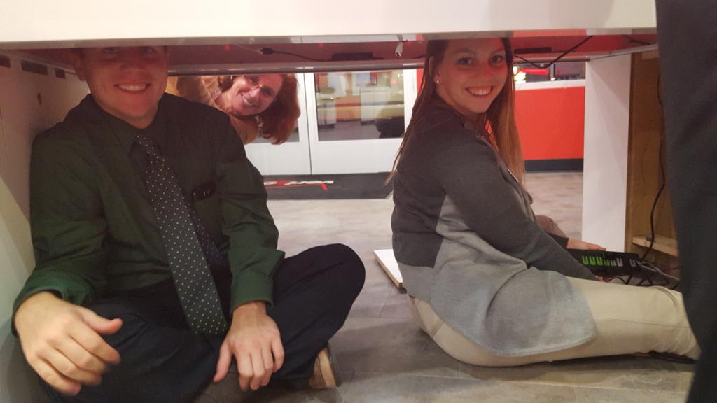 TraciKovar1's tweet photo. @BeMobileVerizon playing hide and seek with security devices at North Minot. #hereisthedeal #BeMobileroadtrip https://t.co/2XL0QWRE2K