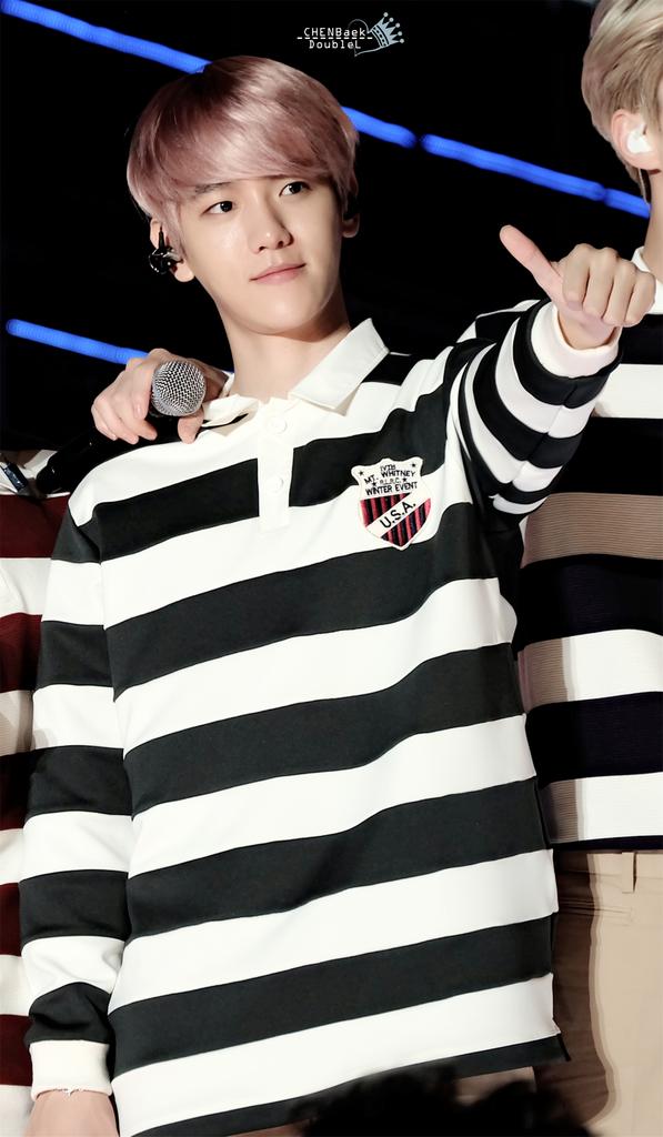 CHENBaekDoubleL's tweet photo. #Baekhyun 【151025 Lotte FM HQ】 https://t.co/JtqRXWmr5O https://t.co/abMjf8AybW https://t.co/F7OhPxjXjw https://t.co/5o7LMKhEcs