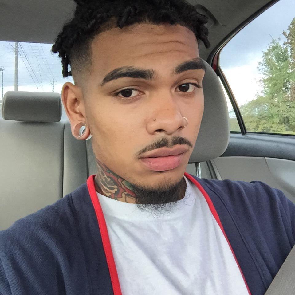 michxo15's tweet photo. π #ain't like no other #MCM @SonnyMunny #realestoutthere π https://t.co/3EUdsOjZOt