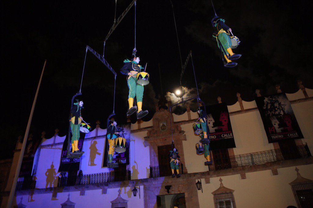 cpbzac's tweet photo. Capital de Zacatecas se consolida como una de las grandes en festivales a nivel nacional e internacional #FITC2015 https://t.co/KncUxCQPLd