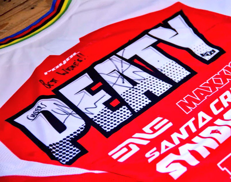 .<a href="/StevePeat/">steve peat</a> has donated a jersey to raise money for my 1000 mile charity ride in Vietnam - eBay.eu/1S7Bxmj