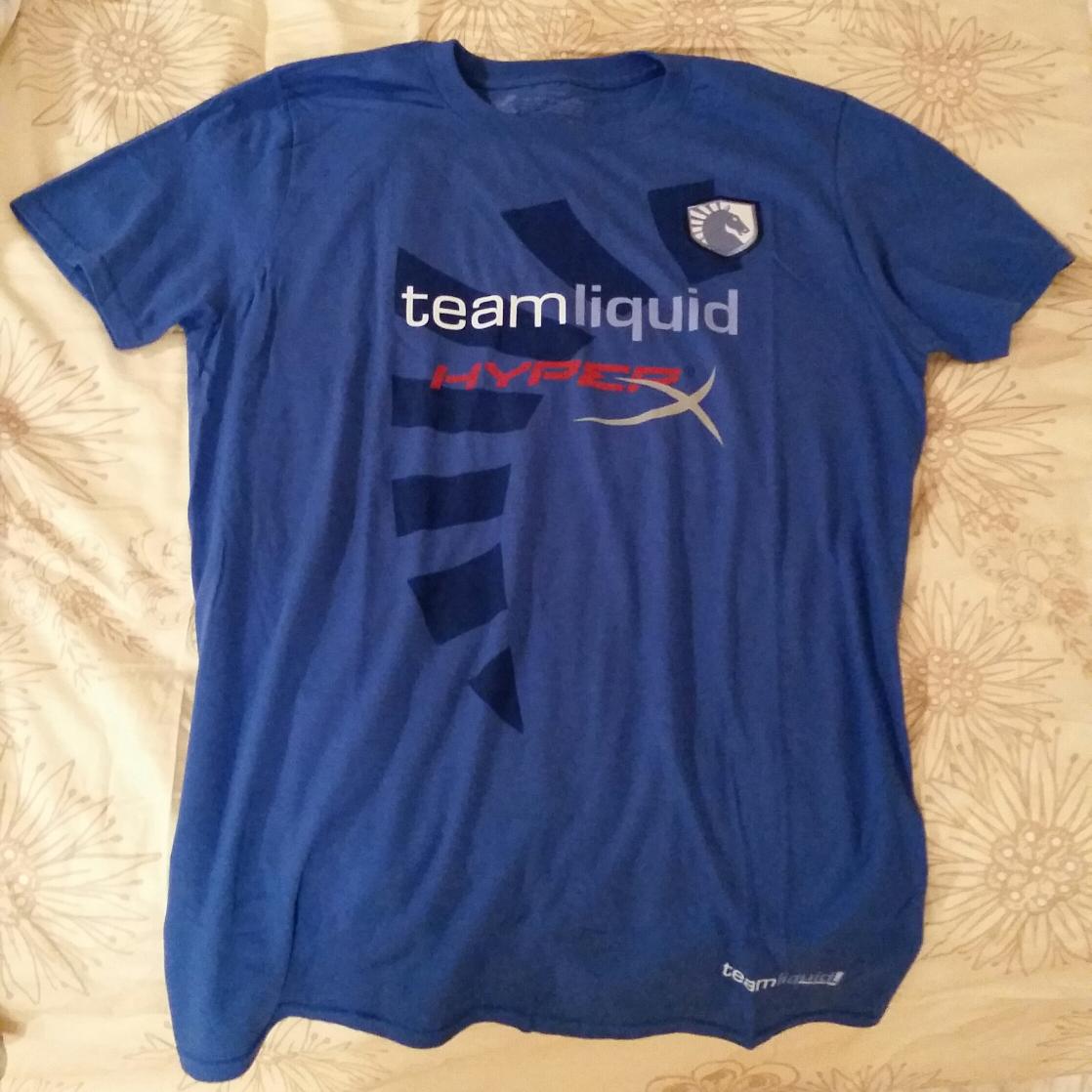 poisonyvie's tweet photo. Yay, finally got the prize for the #WhyILoveSC2 contest! ^^ thanks @TeamLiquidPro @TeamLiquidnet @RealHeyoka https://t.co/w7ksgs5YuN
