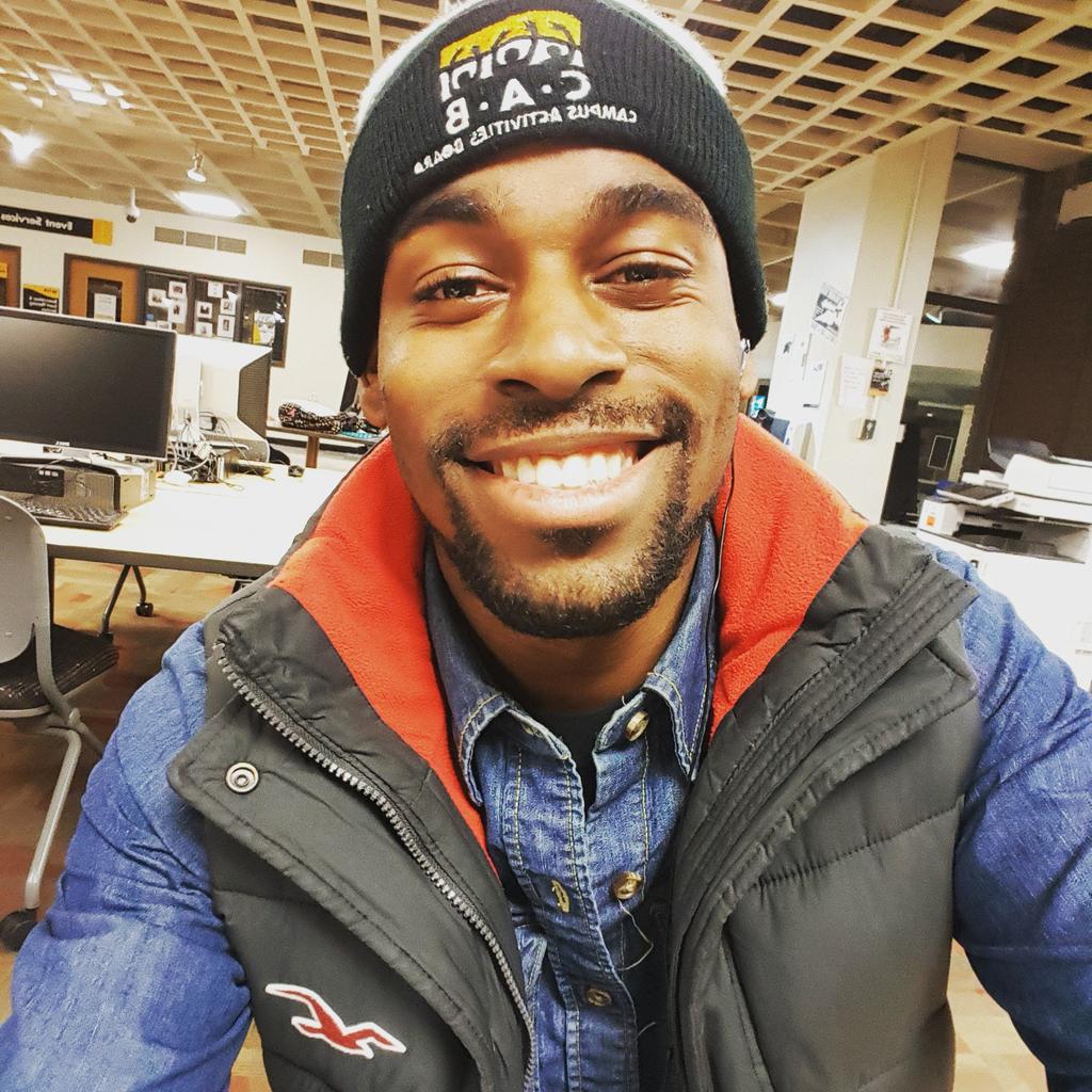 SymeonTVPodcast's tweet photo. Make sure you check out my new blog titled FEAR this week! Let me help you go from fear to faith. #SymeonTV https://t.co/Xy5LJ0SRSj