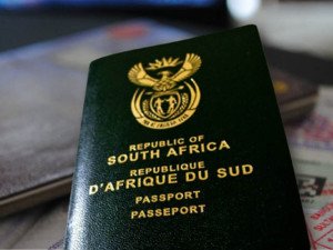 AuswanderungSA's tweet photo. How to get a South African Passport Read more here: https://t.co/CTfTfJtetR #SouthAfrica#Immigration#Visa https://t.co/vw5NWe51jF