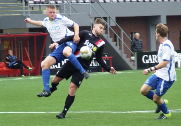 kom op moeders,wie zegt er dat we geen trainer en/of leider kunnen zijn????? Rink ...t'was mijn pupil. **urkerland**