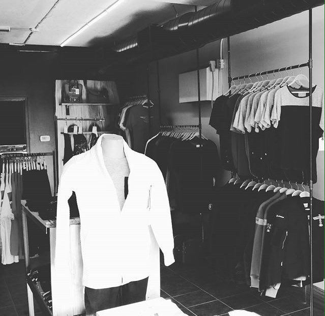 KanatiCoPics's tweet photo. #KanatiCo @kanaticompany #Kanati #KanatiClothing #Handmade #Styles #Quality #fashion #Designer #canada #toronto https://t.co/1aTha5Ja6y