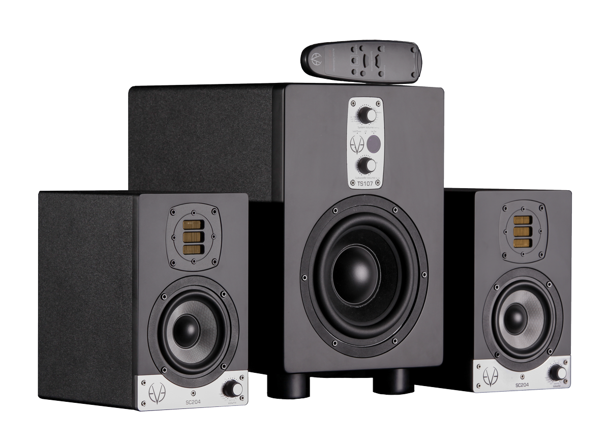 Nova_Pro_Audio's tweet photo. https://t.co/4entVavmYk @soundonsoundrss review the @EveAudio #SC204 monitors and #TS107 Subwoofer. #studiomonitors. https://t.co/t1rfihenkI