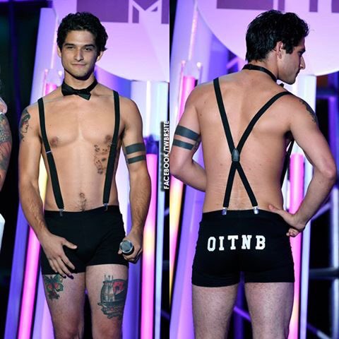 cherrybomb1351's tweet photo. Pq tão lindo @tylergposey ? https://t.co/Lj7vvYIztk