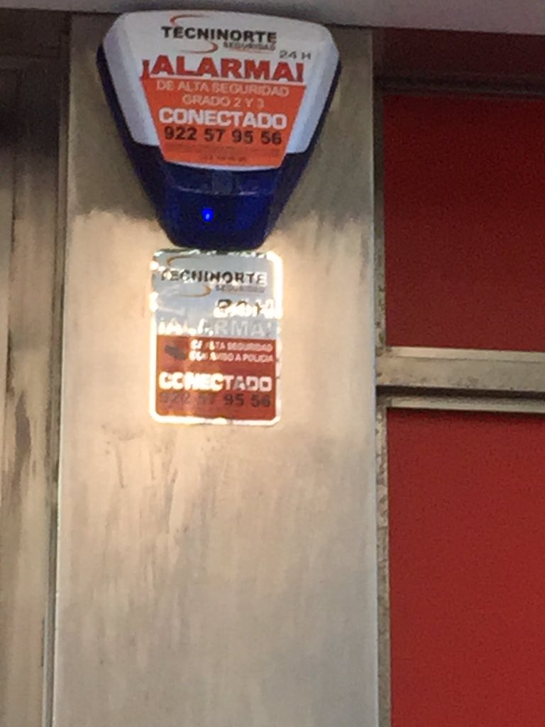 verifierLtd's tweet photo. @Pyronix all the way to Tenerife and there's no escaping the Delta Sounder. #verifier #pyronix #KeepSecured https://t.co/Vo3HY3z6Pa