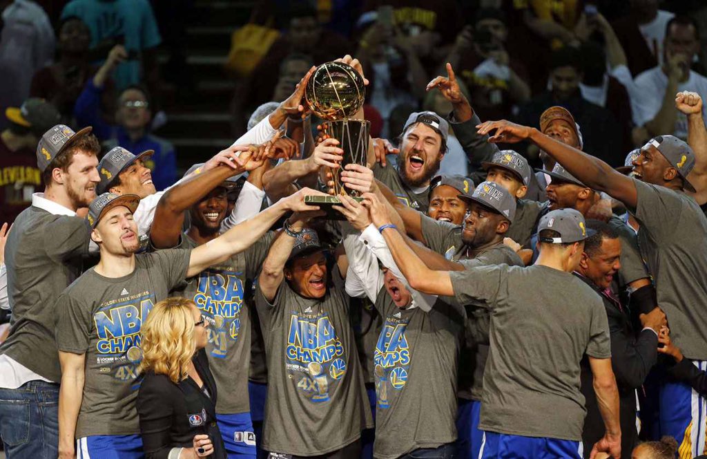 FT_Bball's tweet photo. GSW peut-il le (re)faire ? https://t.co/1a3A0inxLt https://t.co/jZcHKeASDq