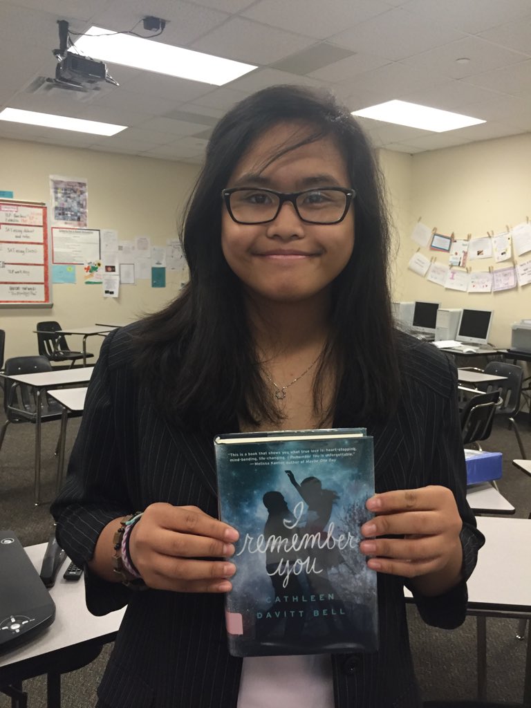KZStantonEdu's tweet photo. #ClarkReads This was very interesting because Lucas can see the future of his and Juliet's relationship https://t.co/eYUfPk6zcM