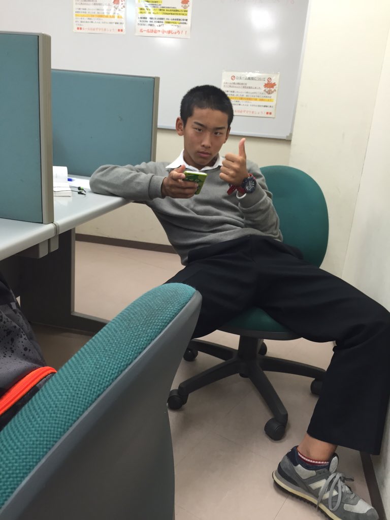 70Mkn_Base's tweet photo. たいがおめでとう！
野球部はこれからも小川を応援し続けます！ https://t.co/KgRKhvdtwh