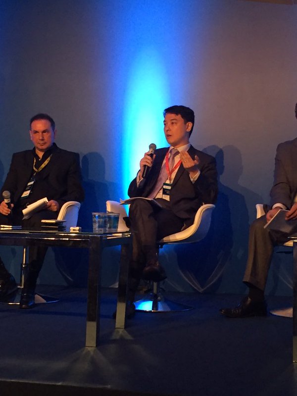 _silvinarocha's tweet photo. #TyNFuturecom2015 Marcelo Yamamoto en @futurecomevent #Futurecom2015 @Huawei_Brasil @TyNMagazine https://t.co/2UJ7uCsasa