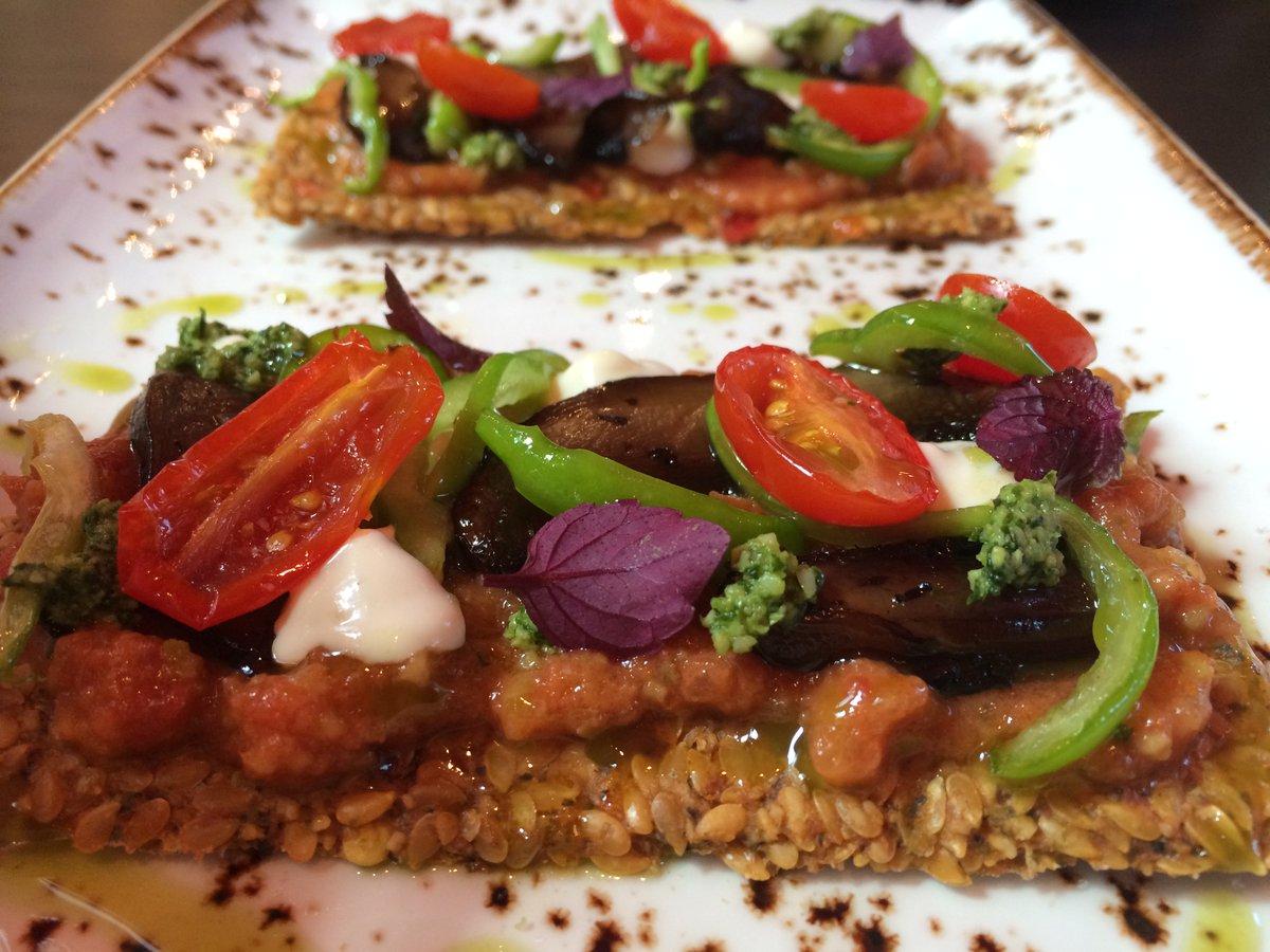 sumatimenda's tweet photo. Check out our review of #Bestro Dubai at the @TheDubaiMall on the #Veggiebuzz Blog! #vegan
https://t.co/edhUCdHCLK https://t.co/gZh0gcH5Ns