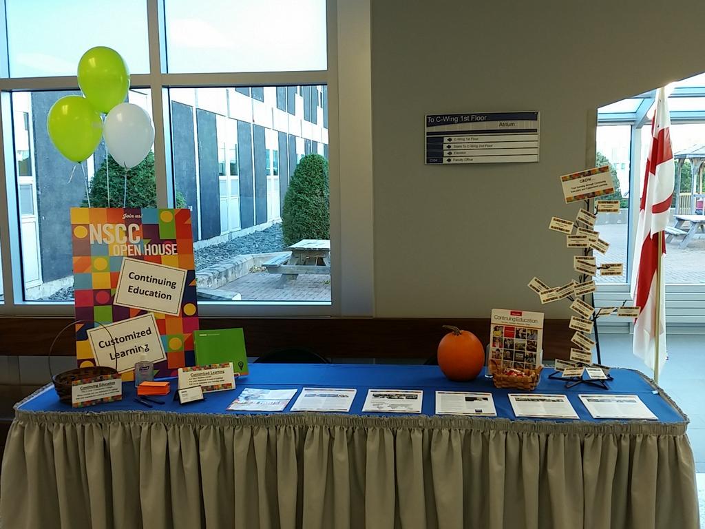 Savisjr's tweet photo. So many great booths full of information at Lunenburg Campus!! #nsccOpenHouse https://t.co/7PVeUdkrnz