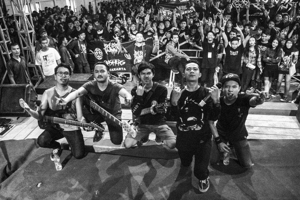 BYEBYEBUNNY_DC's tweet photo. United Metal Fest last Sunday!
Thank you all Crashers!
We Bleed You All Crashers! 

📷 @faizalllllll https://t.co/eYWP2M3bbW