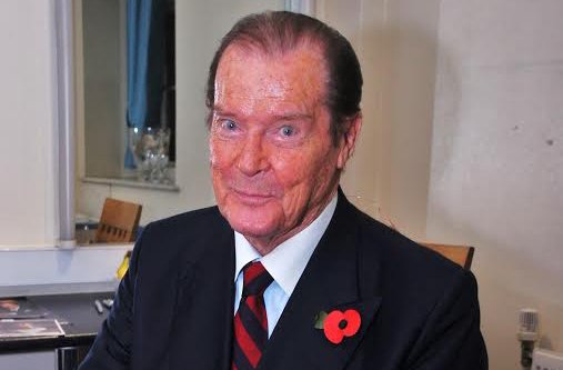 LivEchonews's tweet photo. James Bond star Sir Roger Moore visits Liverpool to share stories of his epic career https://t.co/pb2Y2qWNbg https://t.co/aezk6chiCD