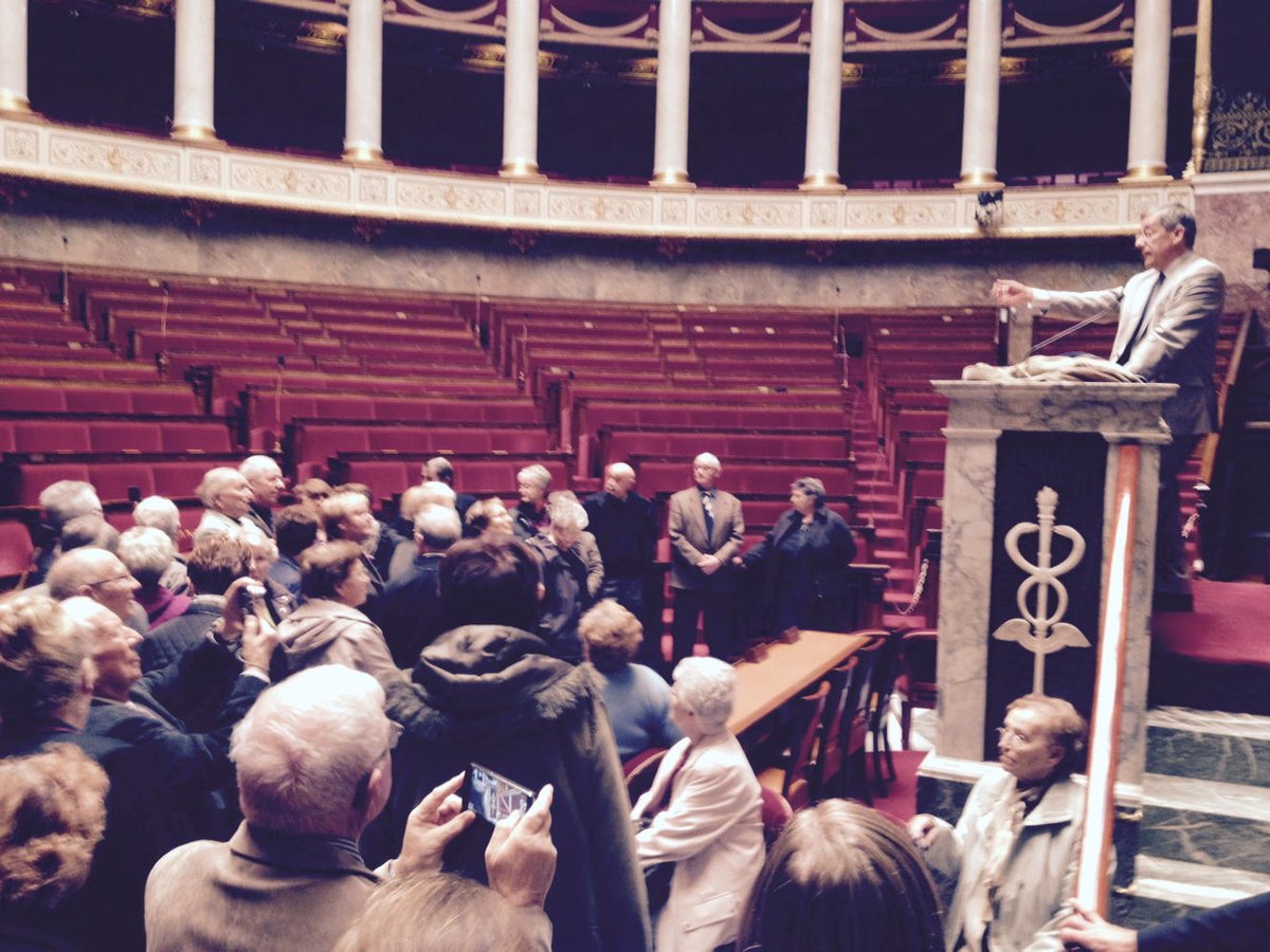 C_deCourson's tweet photo. Visite de l'@AssembleeNat avec les #Amisd'Aulnay de la #Marne https://t.co/6ShK0jg4PH