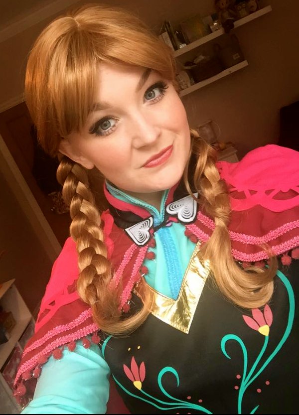 Today princess <a href="/charlottejanetc/">Charlotte Coltman</a> is the Snow Princess! Why not invite her to your LO bday?? bit.ly/EAPrincessPart…