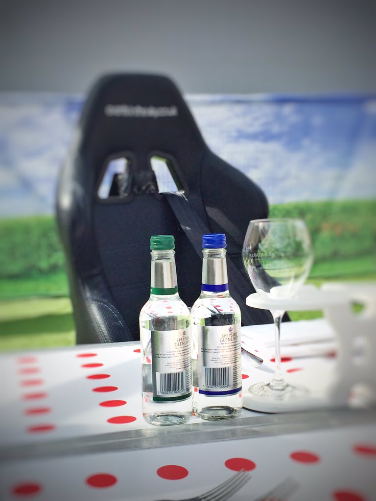 speyside_water's tweet photo. Speyside Glenlivet, the #HeightOfGoodTaste not just just at 82ft above the London skyline! https://t.co/5YA3hKgIlw