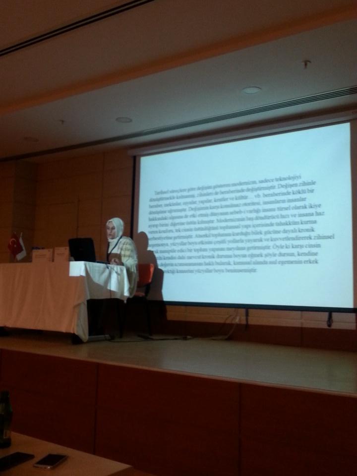 Beyza Huriye Turgut, Toplumsal Cinsiyet ve Moda üzerine sunumuyla #community2015'te
