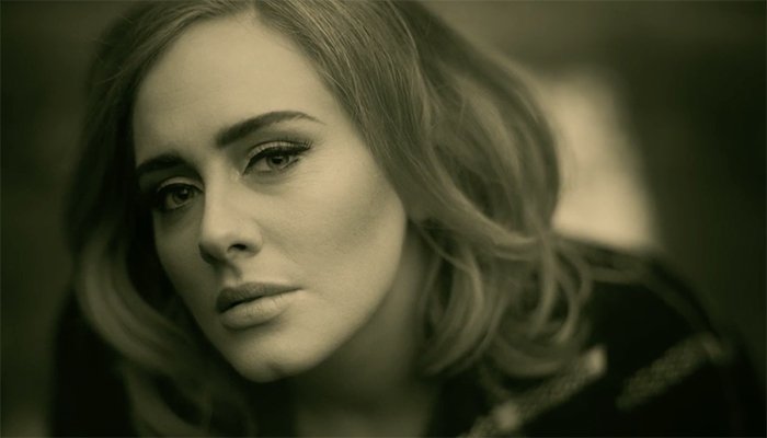 usonica's tweet image. #Adele rompe records con su nuevo y esperado videoclip - usonica.com/otros/lanzamie… #RompeRecords #Vídeo