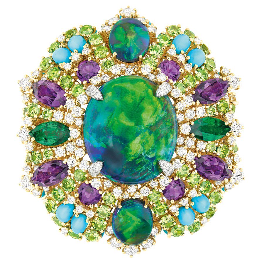 thegemhub's tweet photo. The Résille Bouquet d #Opales ring is made from 18 #carat yellow and pink gold with 23 carat platinum, #diamonds, a… https://t.co/ZjnHI5L1xu