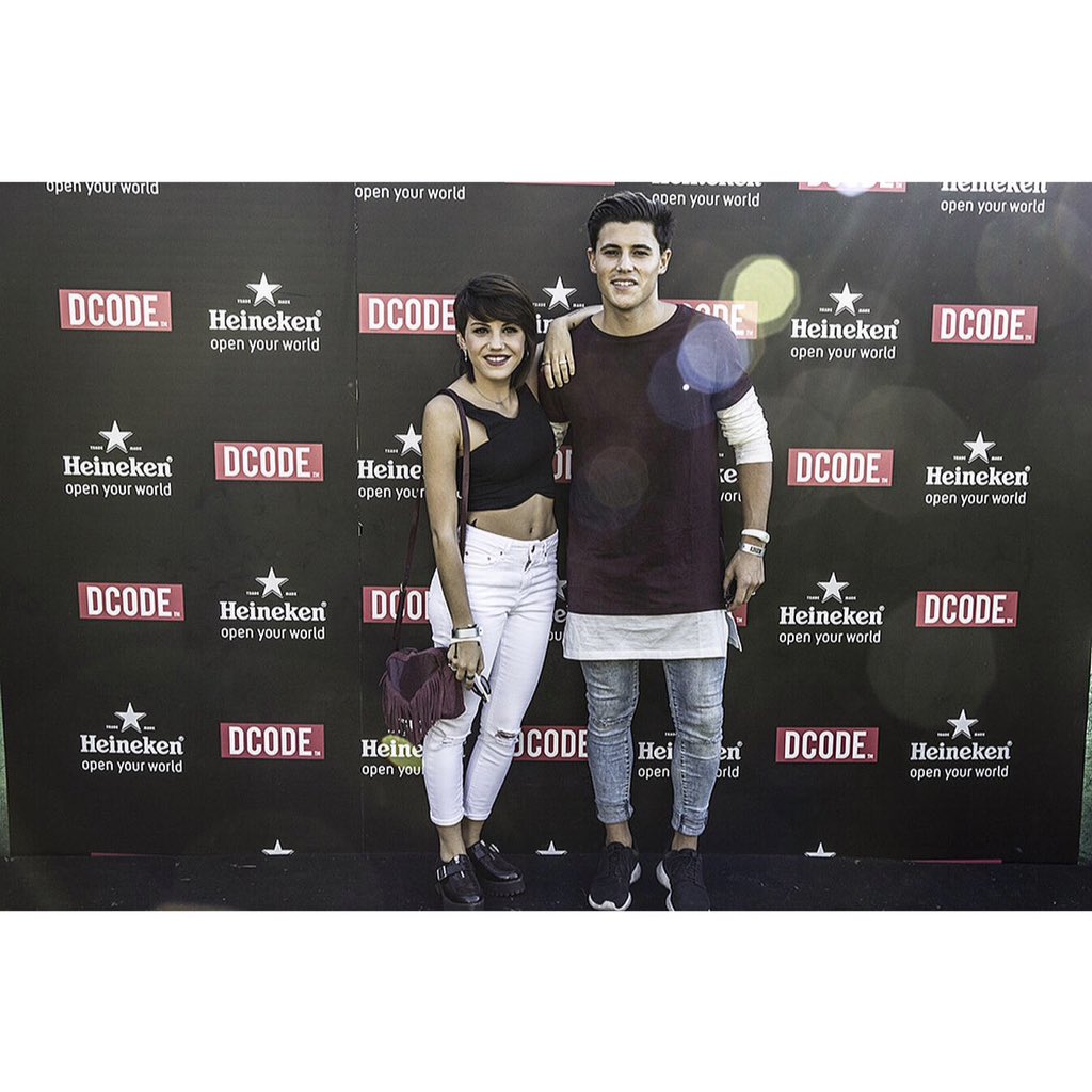 Jaime11Garcia's tweet photo. 👫💖❤️🙅🏽 #dcode2015 https://t.co/qkZj5PoCmY