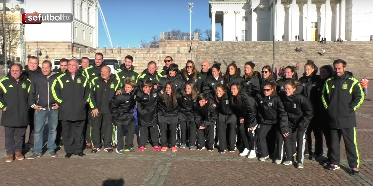 SEFutbol's tweet photo. 🎥 EXCLUSIVO | ¡Todo preparado en Finlandia para nuestra @SeFutbol Fem! ¡¡SUERTE!! https://t.co/cTWOvZhTWG #FutFem https://t.co/FFRcnKRSMW