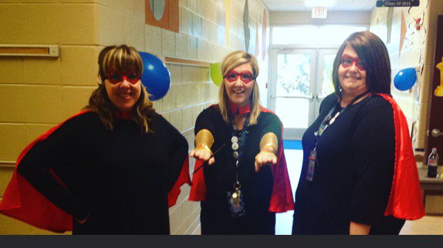 JamieBaumann's tweet photo. @JamieBaumann: It's a bird! It's a plane! It's a... Team of super teachers!! #RedRibbonWeek #superheroday https://t.co/5quUoV6oSr