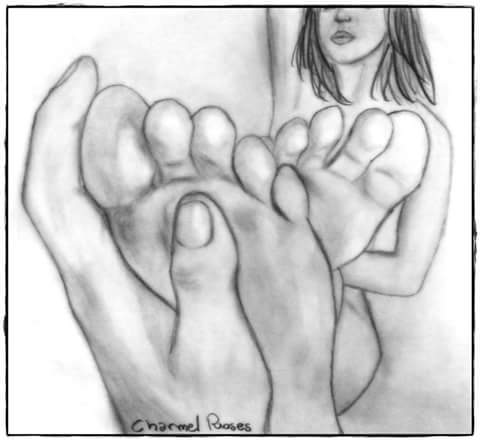 CharmelRoses's tweet photo. Le baciai i #piedi e #solo allora #compresi la #tenera e #sensuale #poesia della loro #bellezza https://t.co/qDgAmizXVS