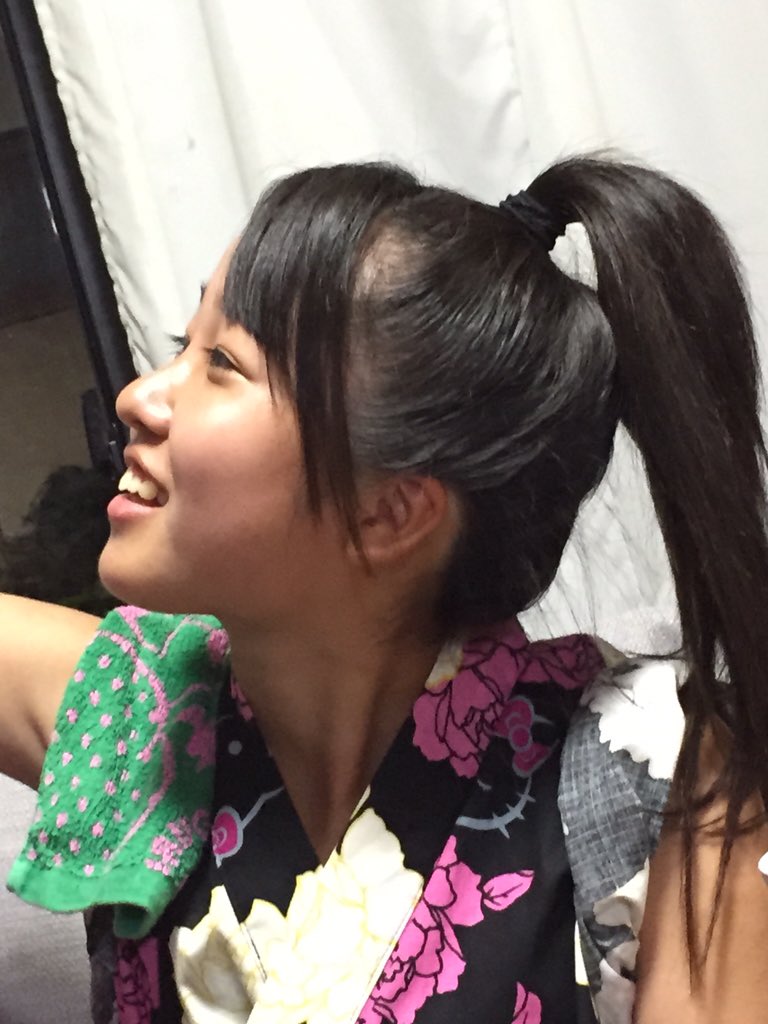 横山実紀🐠
みのりん
ばりばりのオシャレ
まつげ長い
なみだもろい
笑顔素敵
天然、ばりおもろい
逃げ足速い(￣▽￣)
かわいい
最後にまつげぼーぼー👀
みほ🐠