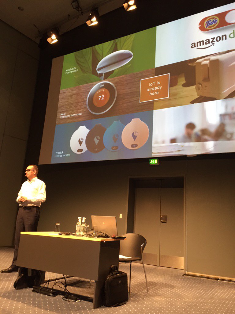 CW_Events_DK's tweet photo. @kescherich fra @ibmdanmark fortæller om #IoT økosystemet og triste toastmaskiner på #CWIoT15 https://t.co/yO1a7jmDl2