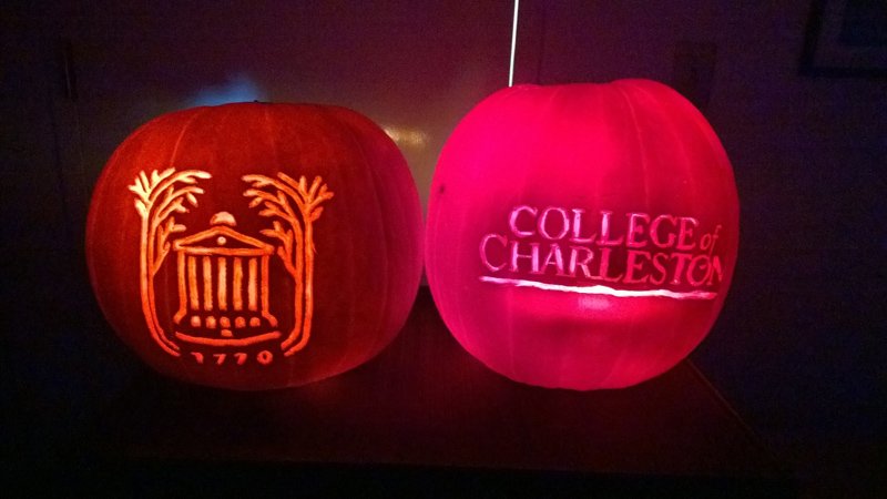 CofCAdmissions's tweet photo. It's #NationalPumpkinDay, Charleston! Happy carving! #CofC #Cistern https://t.co/2ATtGFIKba