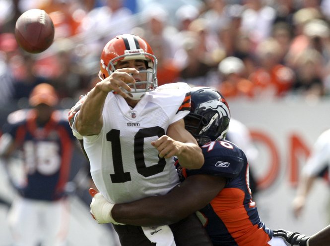 Happy birthday to former first-round bus er, pick Brady Quinn! 