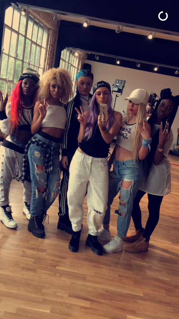 AlienUncoveredS's tweet photo. The girls @AlienUncovered in rehearsals this morning ππππ½ππ» via Yaz's snapchat #AlienInvasion #IBelieveInAlien https://t.co/bdMVQ6heF4